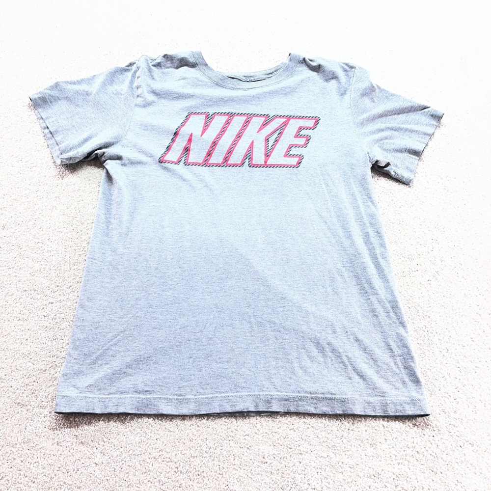 Nike Shirt Mens Small Gray Pink Logo Short Sleeve Athletic Graphic Tee